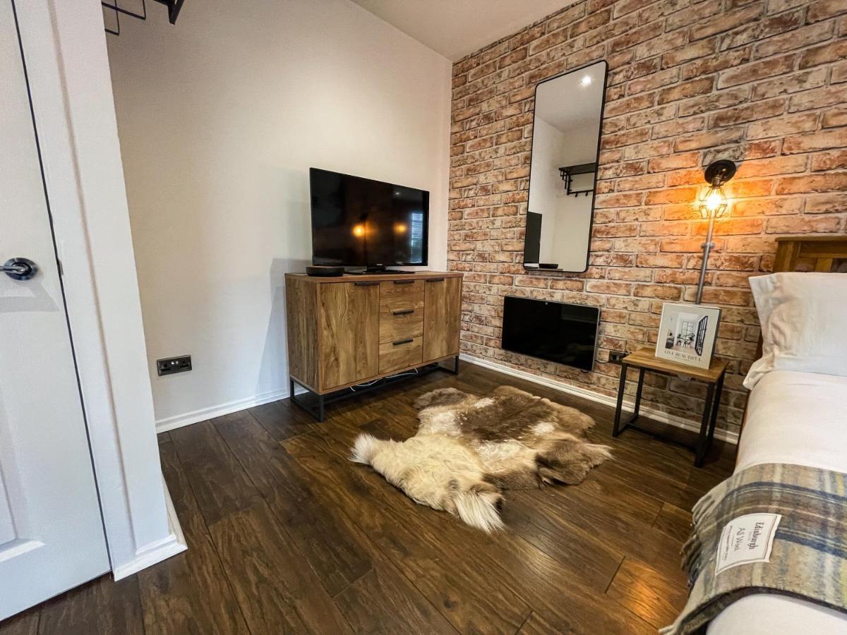 Hart Castle Rock Grassmarket Apartment