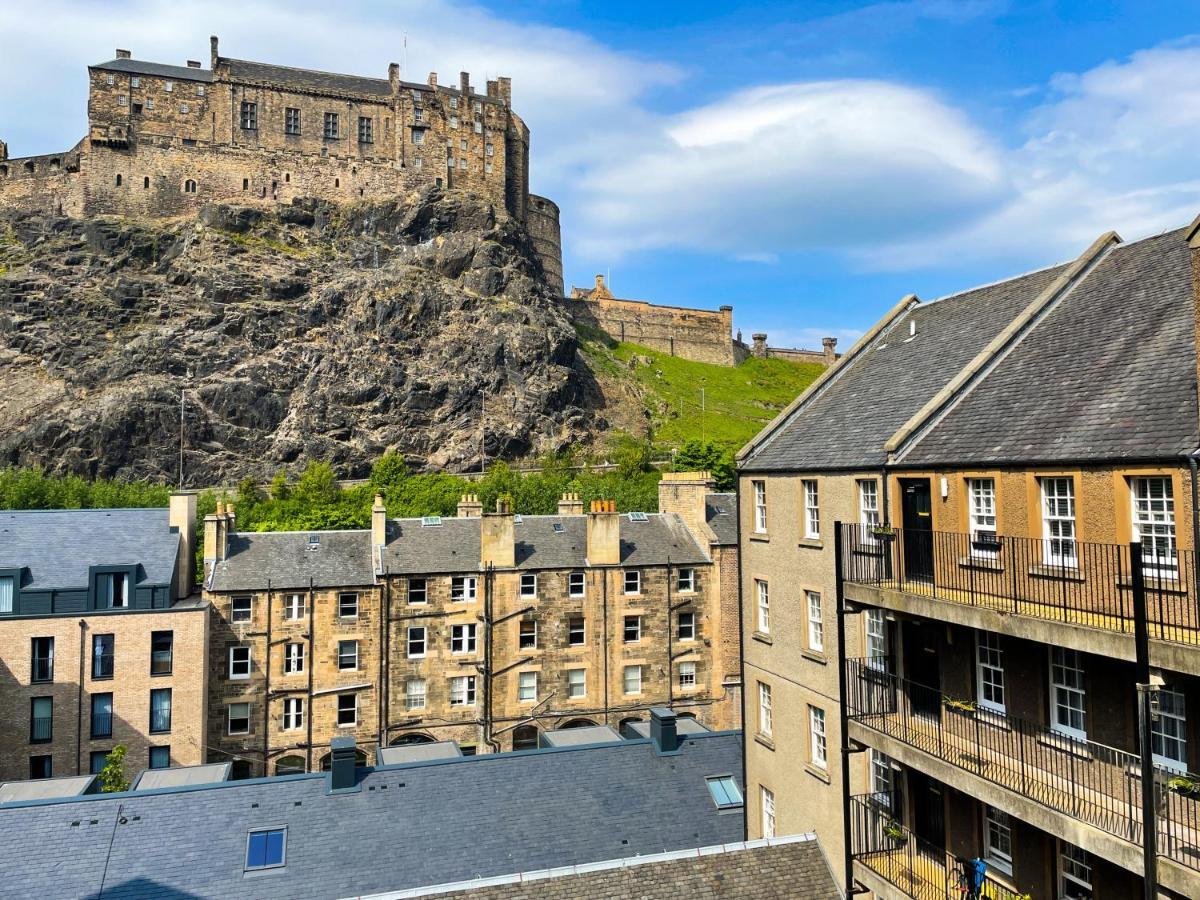 Apartment Hart Castle Rock Grassmarket Edinburgh